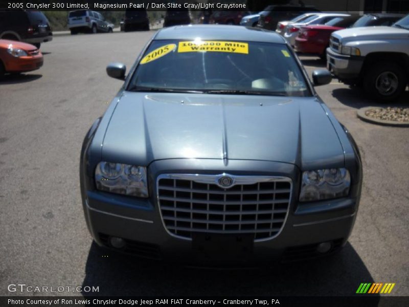 Magnesium Pearl / Dark Slate Gray/Light Graystone 2005 Chrysler 300 Limited