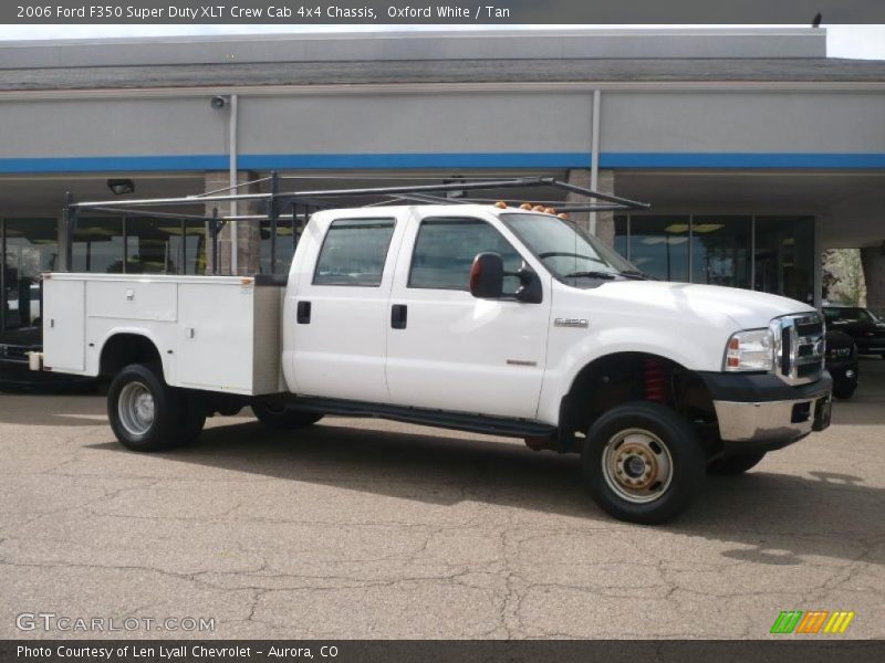 Oxford White / Tan 2006 Ford F350 Super Duty XLT Crew Cab 4x4 Chassis