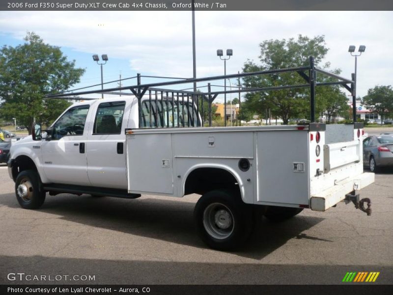Oxford White / Tan 2006 Ford F350 Super Duty XLT Crew Cab 4x4 Chassis