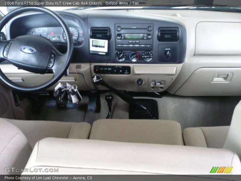 Oxford White / Tan 2006 Ford F350 Super Duty XLT Crew Cab 4x4 Chassis