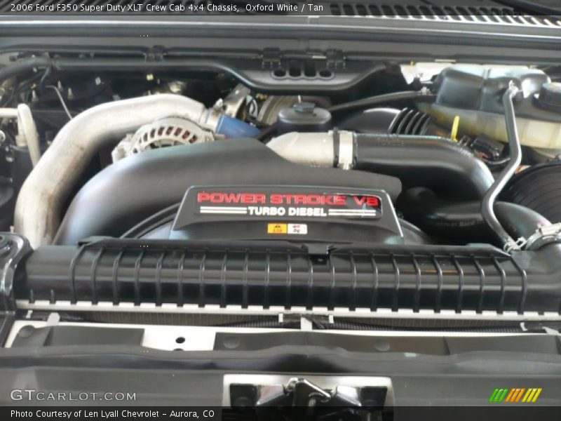 Oxford White / Tan 2006 Ford F350 Super Duty XLT Crew Cab 4x4 Chassis