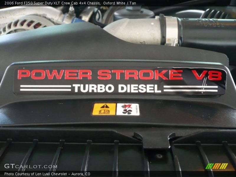 Oxford White / Tan 2006 Ford F350 Super Duty XLT Crew Cab 4x4 Chassis