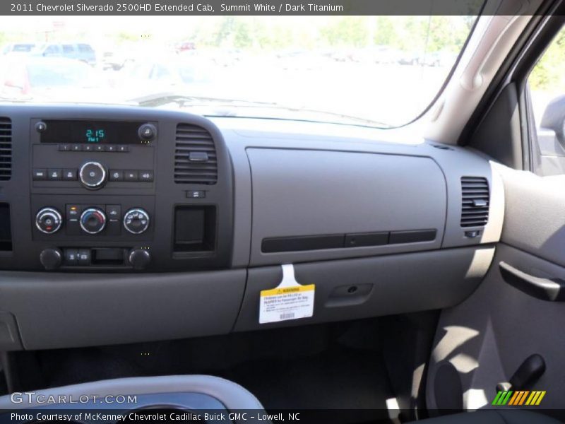 Summit White / Dark Titanium 2011 Chevrolet Silverado 2500HD Extended Cab