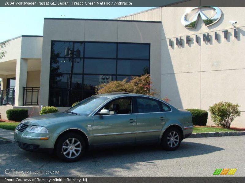 Fresco Green Metallic / Anthracite 2004 Volkswagen Passat GLS Sedan