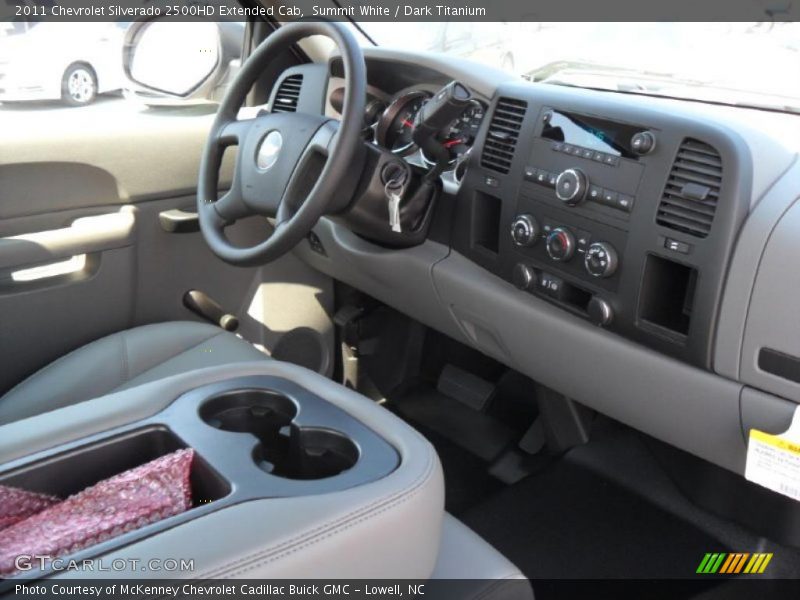 Summit White / Dark Titanium 2011 Chevrolet Silverado 2500HD Extended Cab