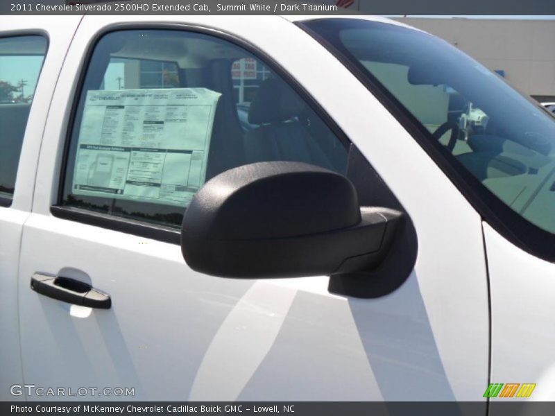Summit White / Dark Titanium 2011 Chevrolet Silverado 2500HD Extended Cab