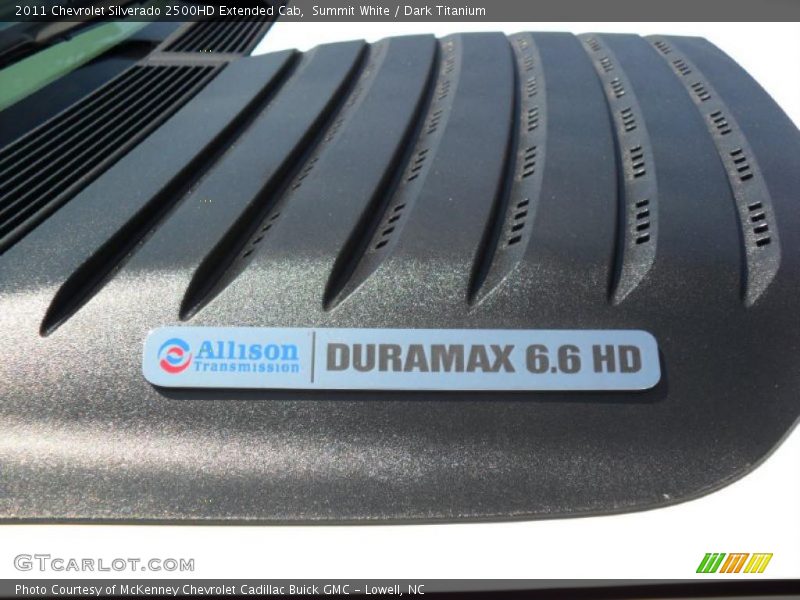 Summit White / Dark Titanium 2011 Chevrolet Silverado 2500HD Extended Cab