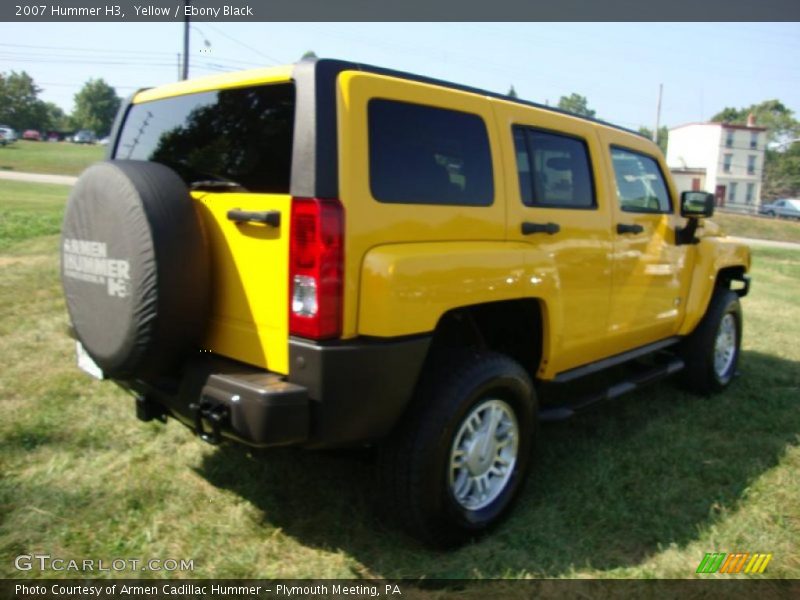 Yellow / Ebony Black 2007 Hummer H3