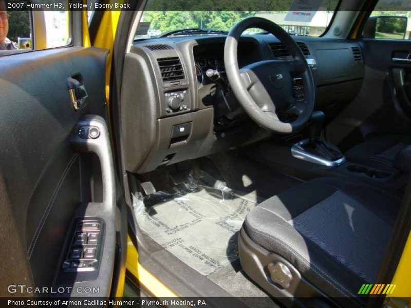 Yellow / Ebony Black 2007 Hummer H3