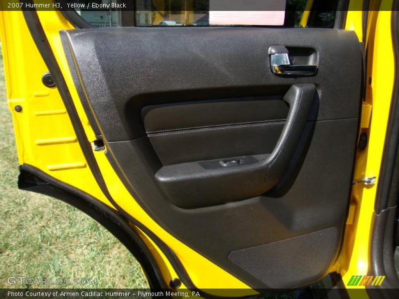 Yellow / Ebony Black 2007 Hummer H3