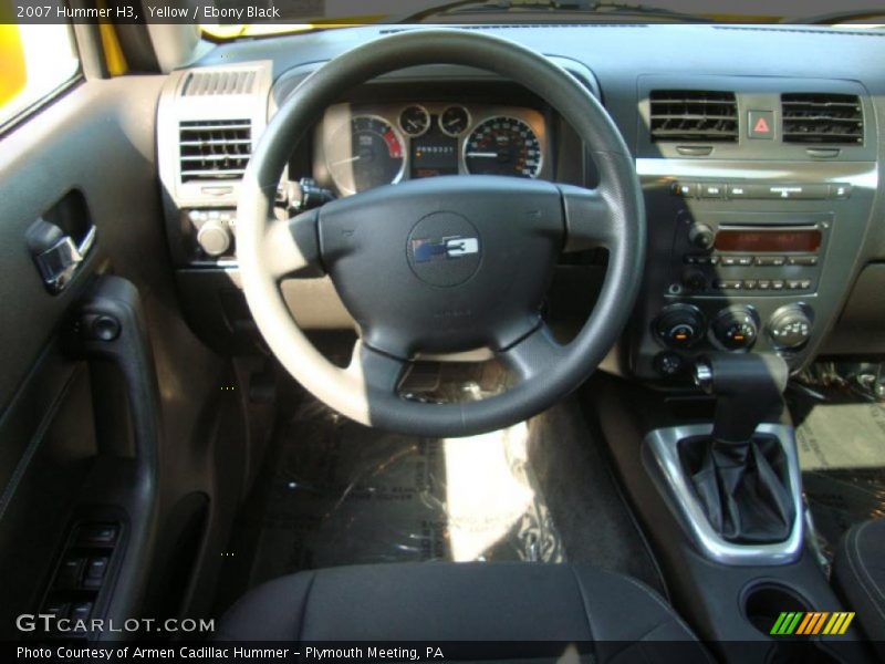Yellow / Ebony Black 2007 Hummer H3