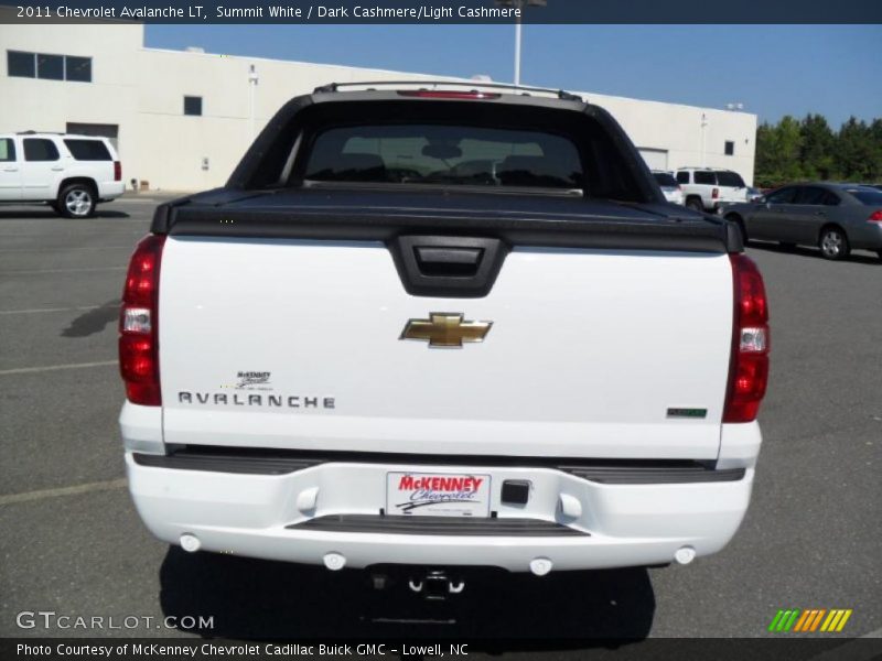 Summit White / Dark Cashmere/Light Cashmere 2011 Chevrolet Avalanche LT