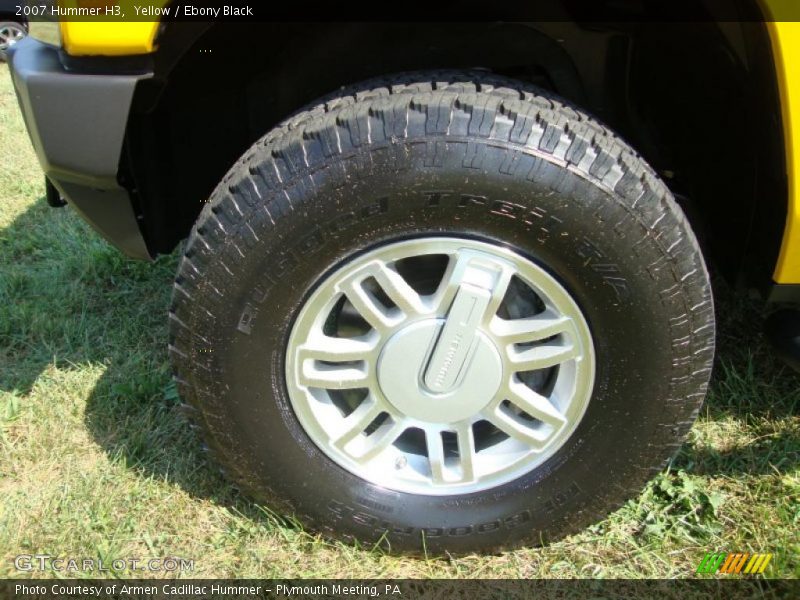 Yellow / Ebony Black 2007 Hummer H3