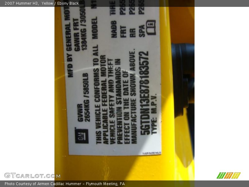 Yellow / Ebony Black 2007 Hummer H3