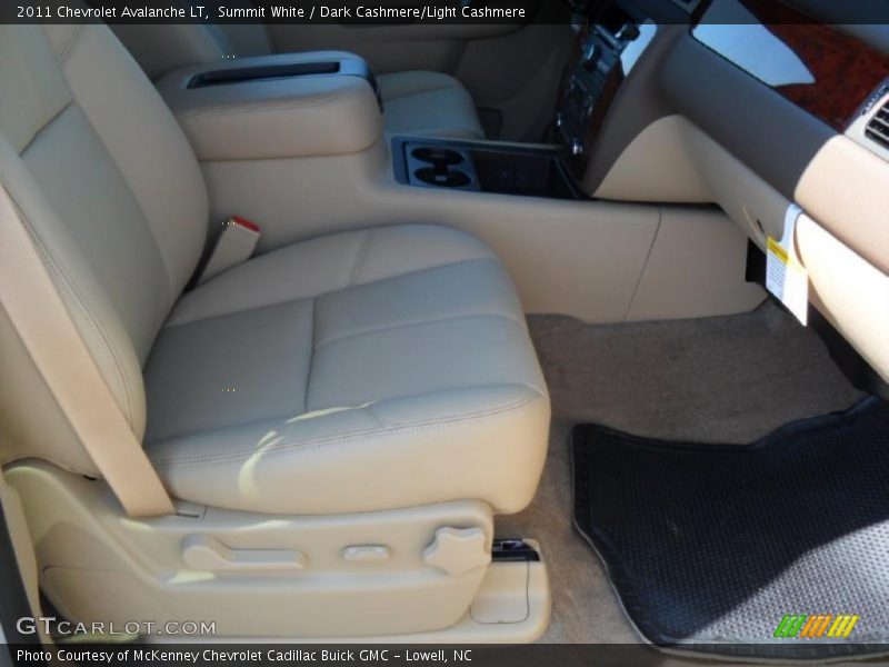 Summit White / Dark Cashmere/Light Cashmere 2011 Chevrolet Avalanche LT