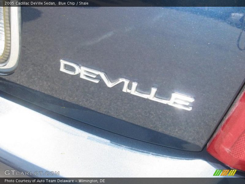 Blue Chip / Shale 2005 Cadillac DeVille Sedan