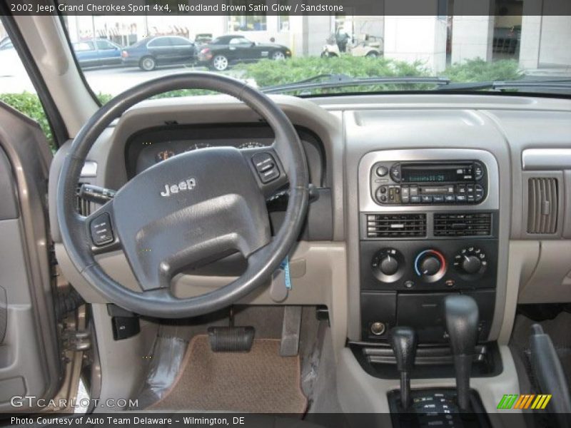 Woodland Brown Satin Glow / Sandstone 2002 Jeep Grand Cherokee Sport 4x4