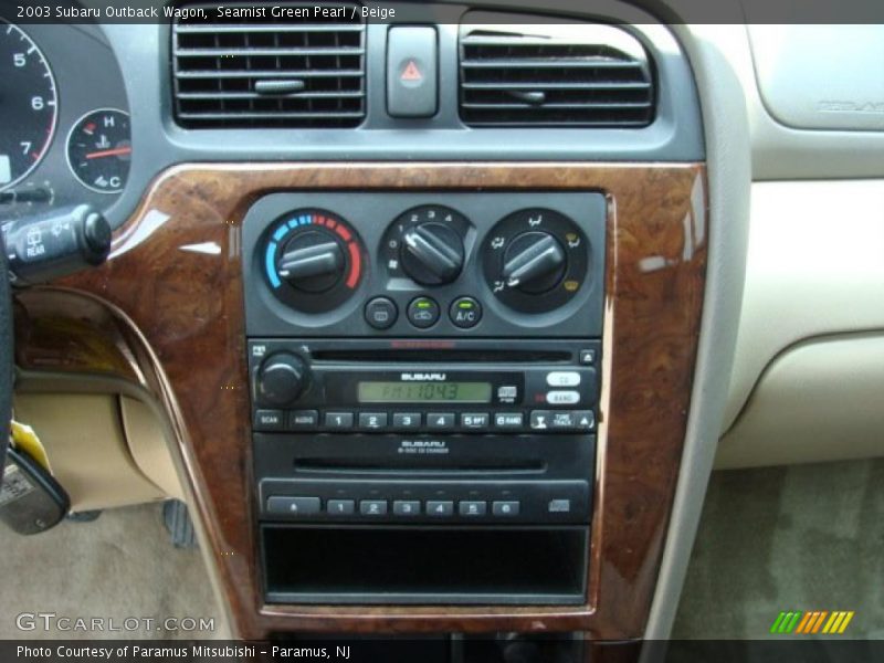 Seamist Green Pearl / Beige 2003 Subaru Outback Wagon