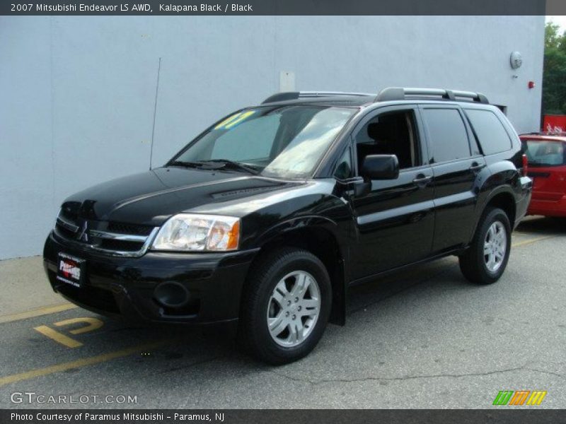 Kalapana Black / Black 2007 Mitsubishi Endeavor LS AWD