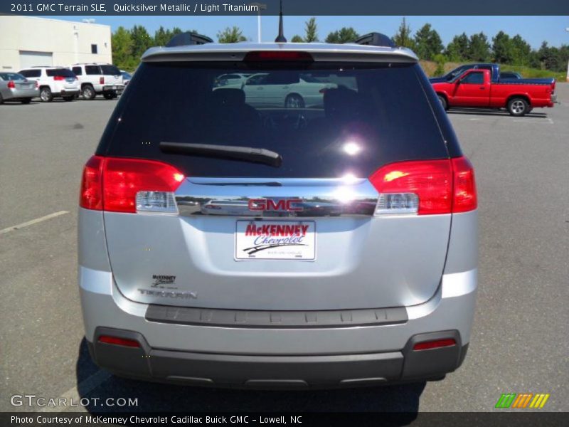 Quicksilver Metallic / Light Titanium 2011 GMC Terrain SLE
