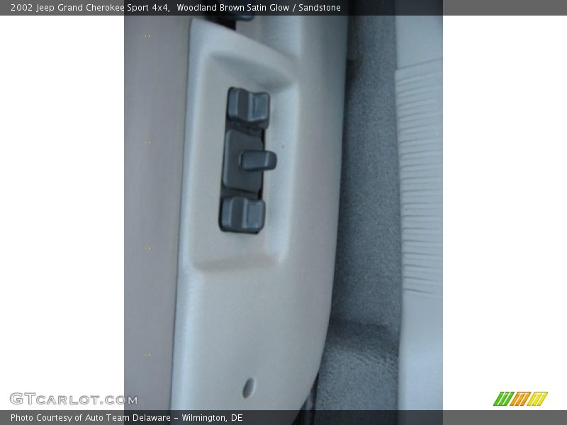 Woodland Brown Satin Glow / Sandstone 2002 Jeep Grand Cherokee Sport 4x4