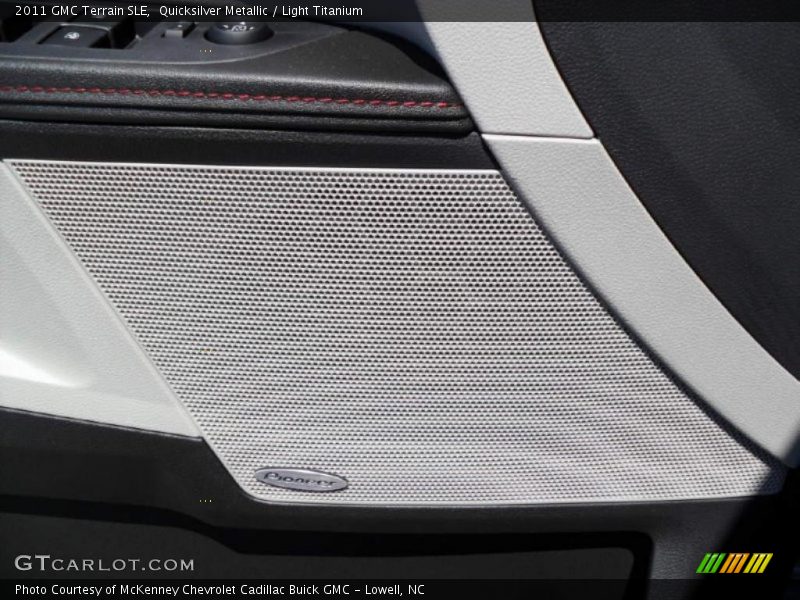 Quicksilver Metallic / Light Titanium 2011 GMC Terrain SLE