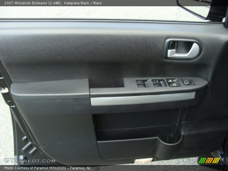 Kalapana Black / Black 2007 Mitsubishi Endeavor LS AWD