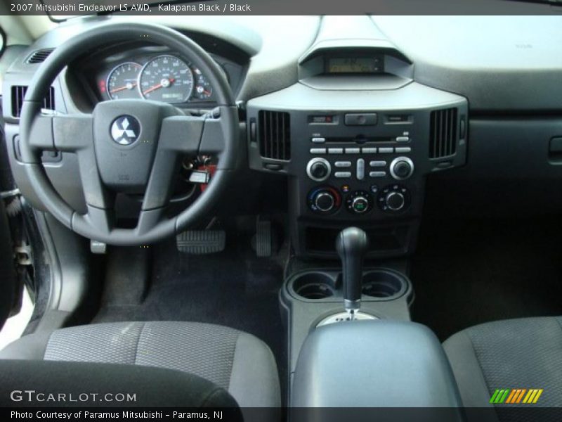 Kalapana Black / Black 2007 Mitsubishi Endeavor LS AWD