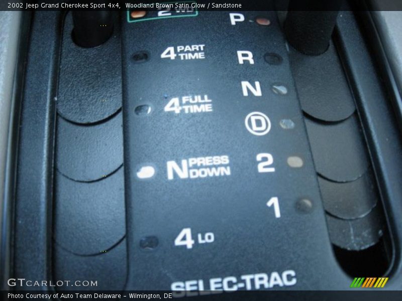 Woodland Brown Satin Glow / Sandstone 2002 Jeep Grand Cherokee Sport 4x4