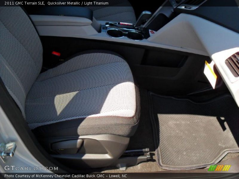 Quicksilver Metallic / Light Titanium 2011 GMC Terrain SLE