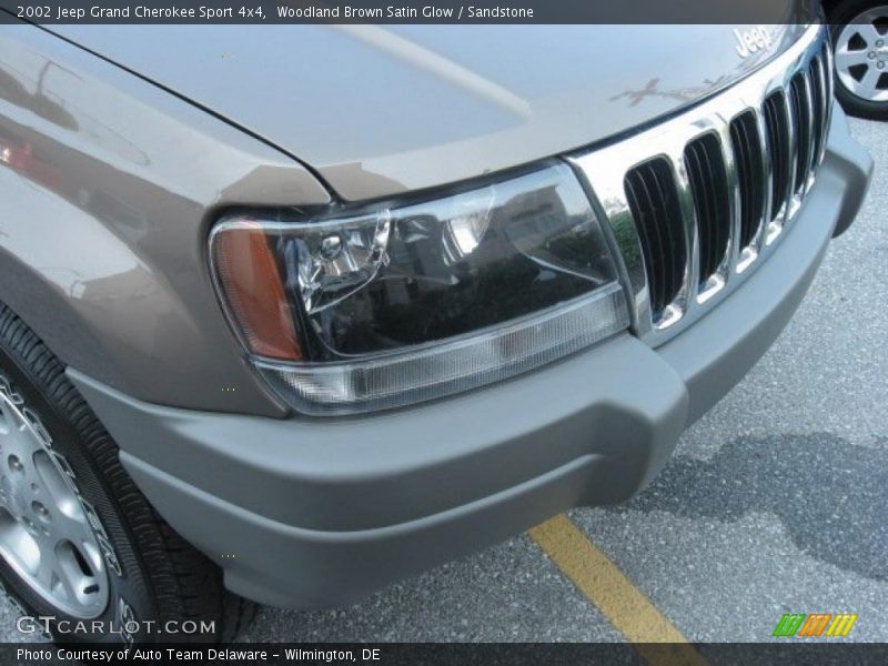Woodland Brown Satin Glow / Sandstone 2002 Jeep Grand Cherokee Sport 4x4