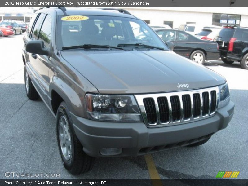 Woodland Brown Satin Glow / Sandstone 2002 Jeep Grand Cherokee Sport 4x4