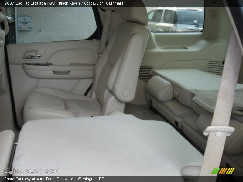 Black Raven / Cocoa/Light Cashmere 2007 Cadillac Escalade AWD