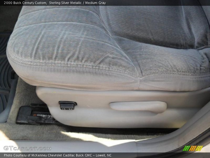 Sterling Silver Metallic / Medium Gray 2000 Buick Century Custom