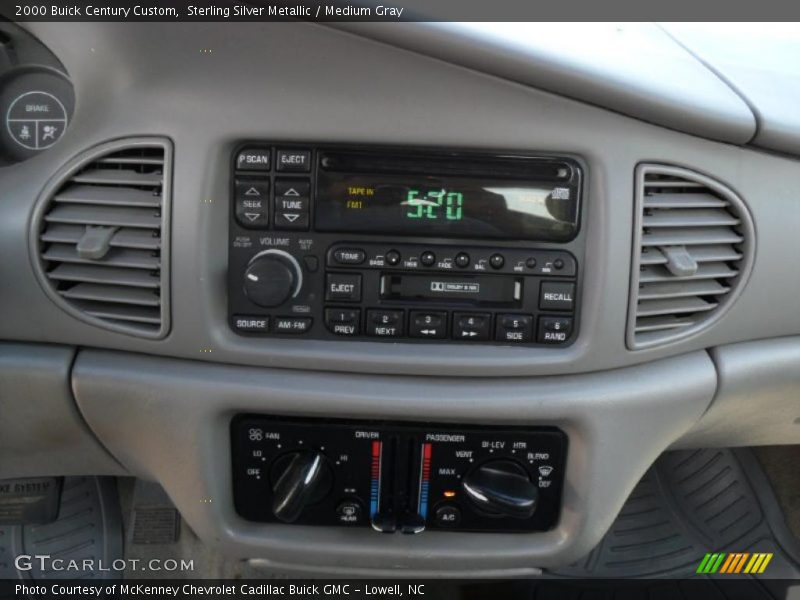 Sterling Silver Metallic / Medium Gray 2000 Buick Century Custom