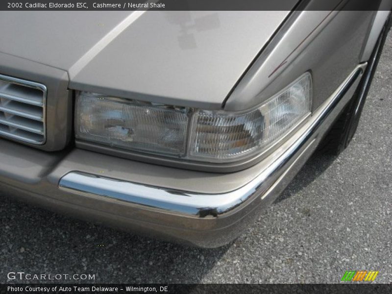 Cashmere / Neutral Shale 2002 Cadillac Eldorado ESC