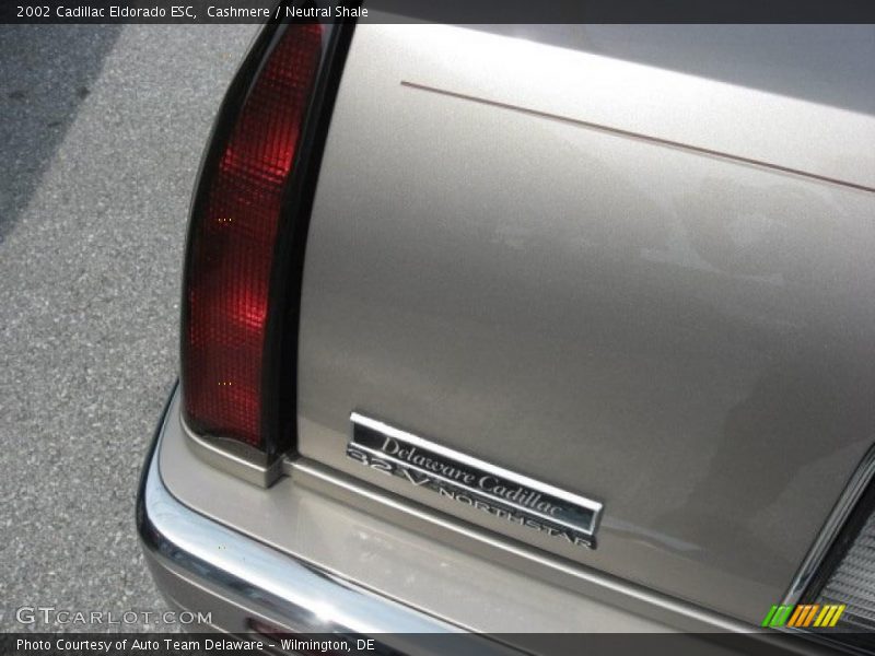 Cashmere / Neutral Shale 2002 Cadillac Eldorado ESC