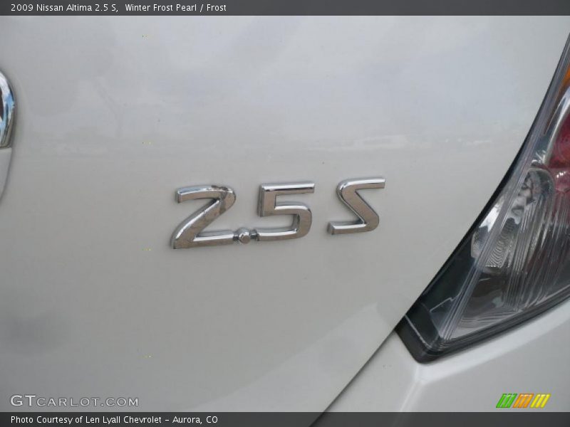 Winter Frost Pearl / Frost 2009 Nissan Altima 2.5 S
