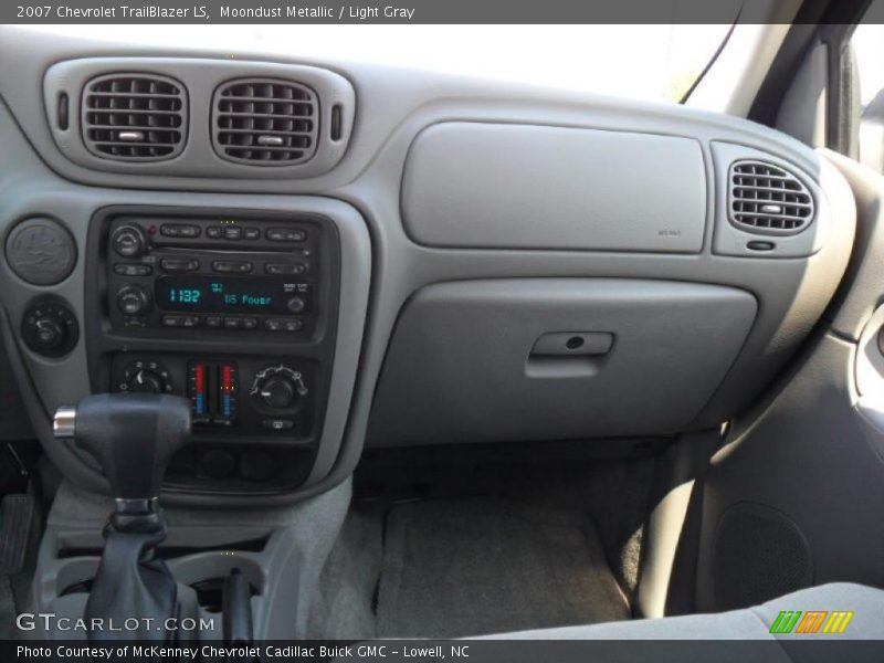 Moondust Metallic / Light Gray 2007 Chevrolet TrailBlazer LS