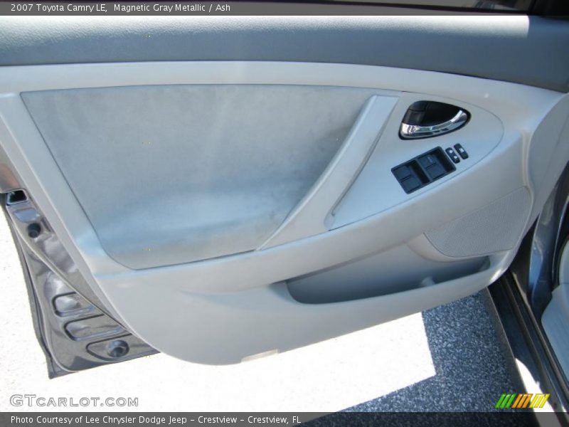 Magnetic Gray Metallic / Ash 2007 Toyota Camry LE