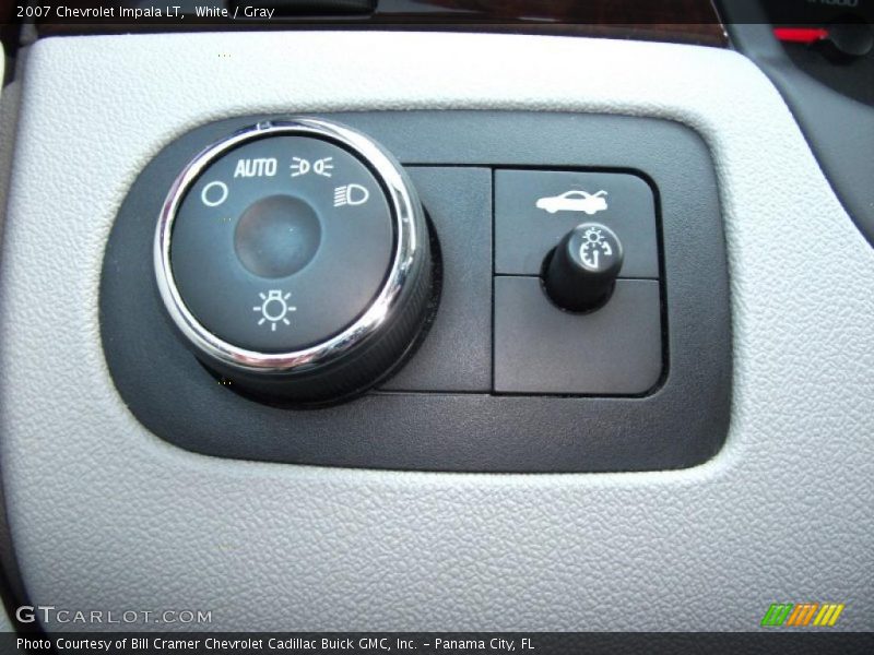 White / Gray 2007 Chevrolet Impala LT