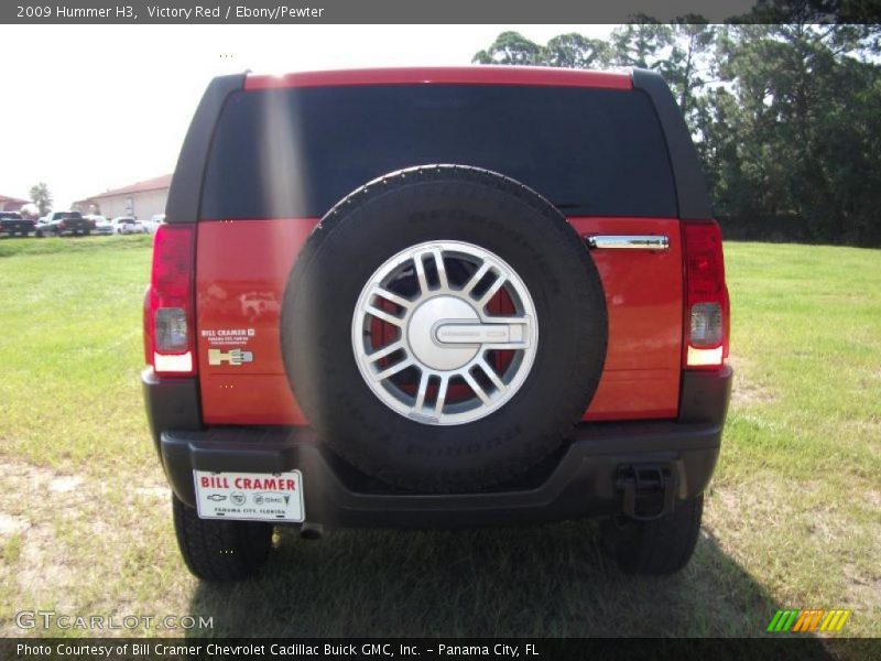 Victory Red / Ebony/Pewter 2009 Hummer H3