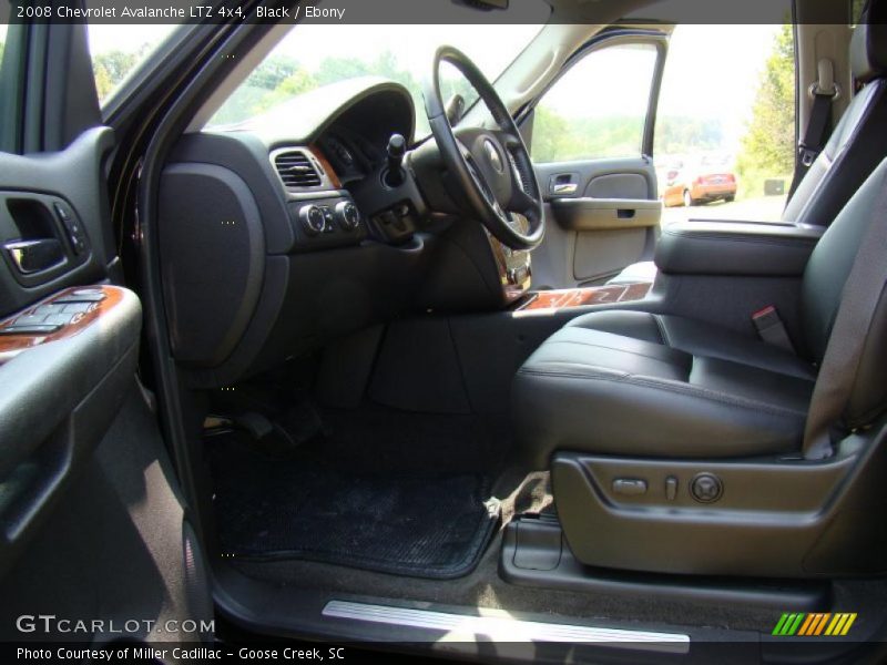 Black / Ebony 2008 Chevrolet Avalanche LTZ 4x4