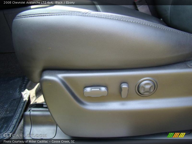 Black / Ebony 2008 Chevrolet Avalanche LTZ 4x4