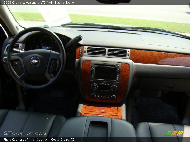 Black / Ebony 2008 Chevrolet Avalanche LTZ 4x4
