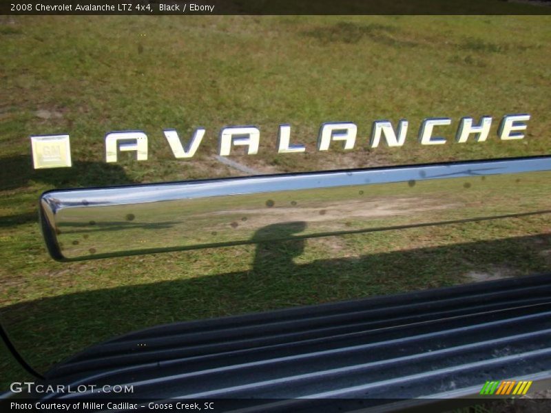 Black / Ebony 2008 Chevrolet Avalanche LTZ 4x4