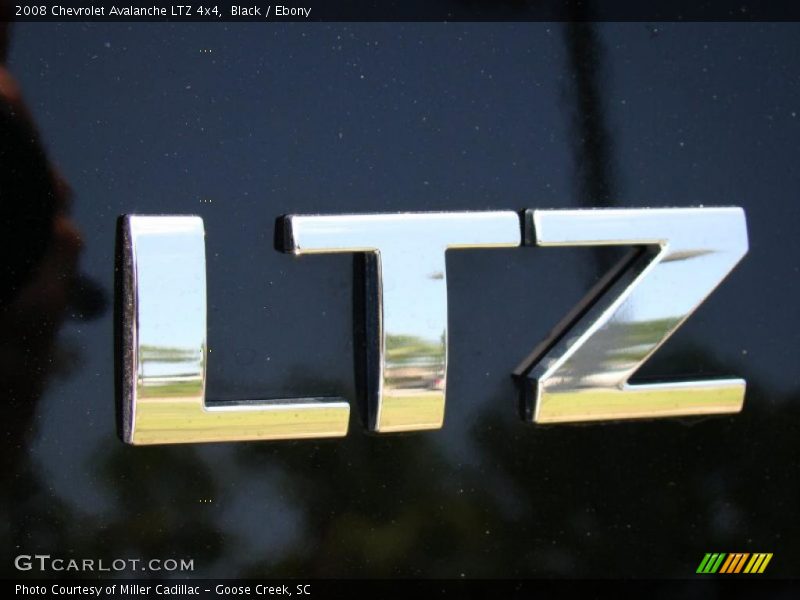 Black / Ebony 2008 Chevrolet Avalanche LTZ 4x4