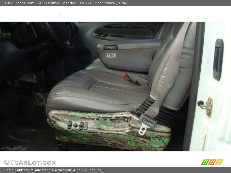 Bright White / Gray 1998 Dodge Ram 2500 Laramie Extended Cab 4x4
