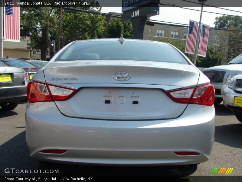 Radiant Silver / Gray 2011 Hyundai Sonata GLS