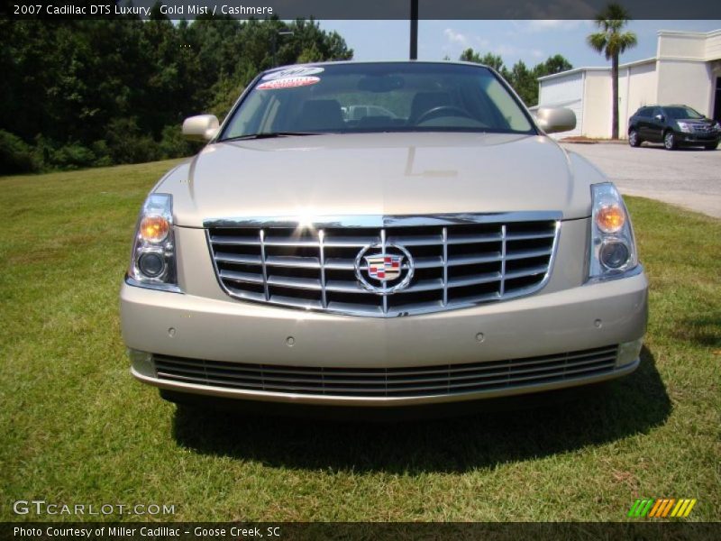 Gold Mist / Cashmere 2007 Cadillac DTS Luxury